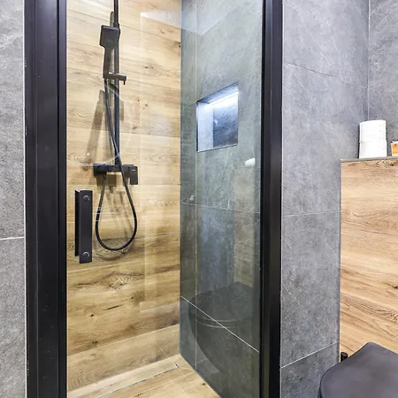 Kasprzaka 29 Wola Tower By Perfect * Warschau